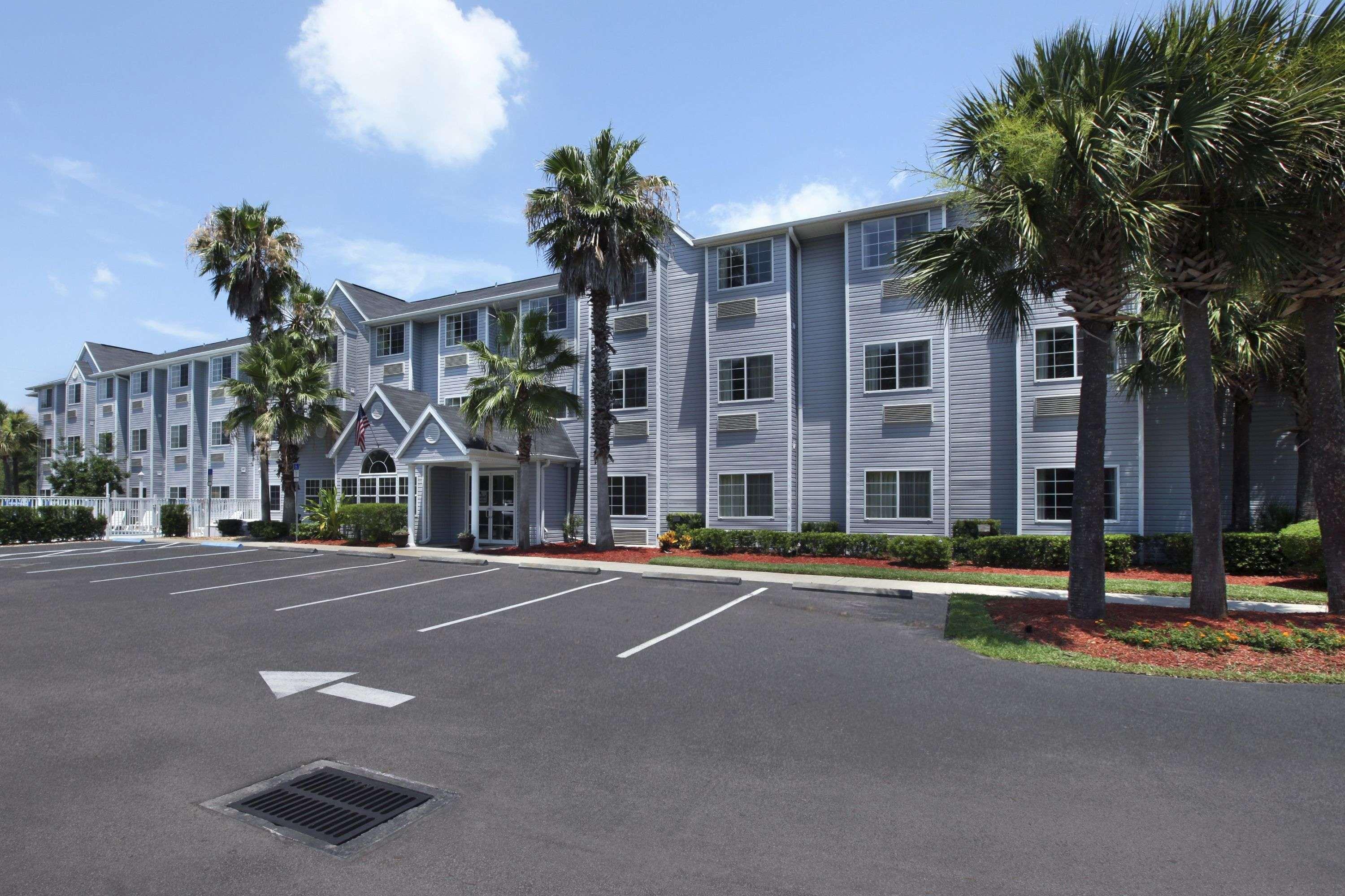 Microtel Inn & Suites By Wyndham Palm Coast I-95 Exterior photo